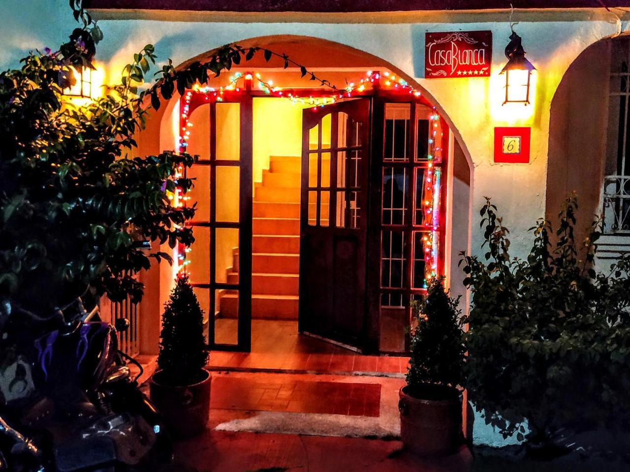 Bed and Breakfast Casa Blanca Boutique & Organic Канкун Экстерьер фото